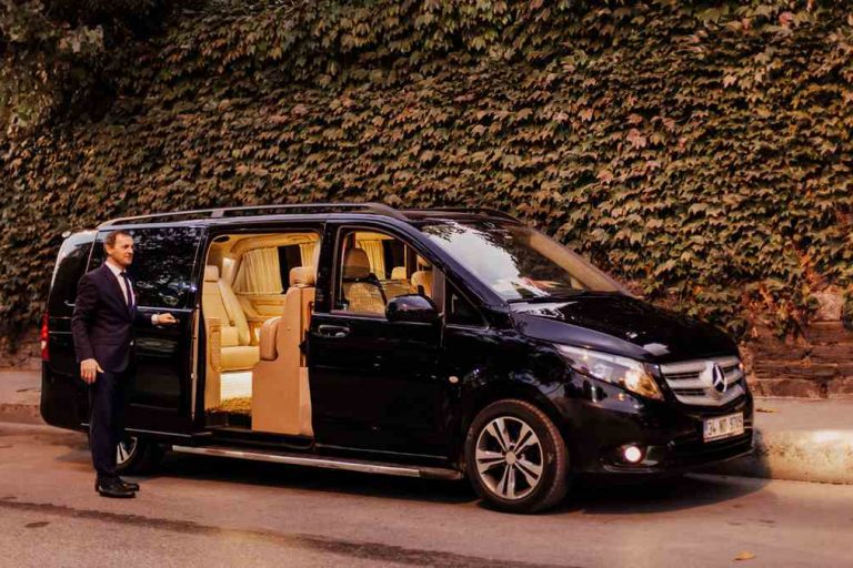 Şöförlü Araç Kiralama